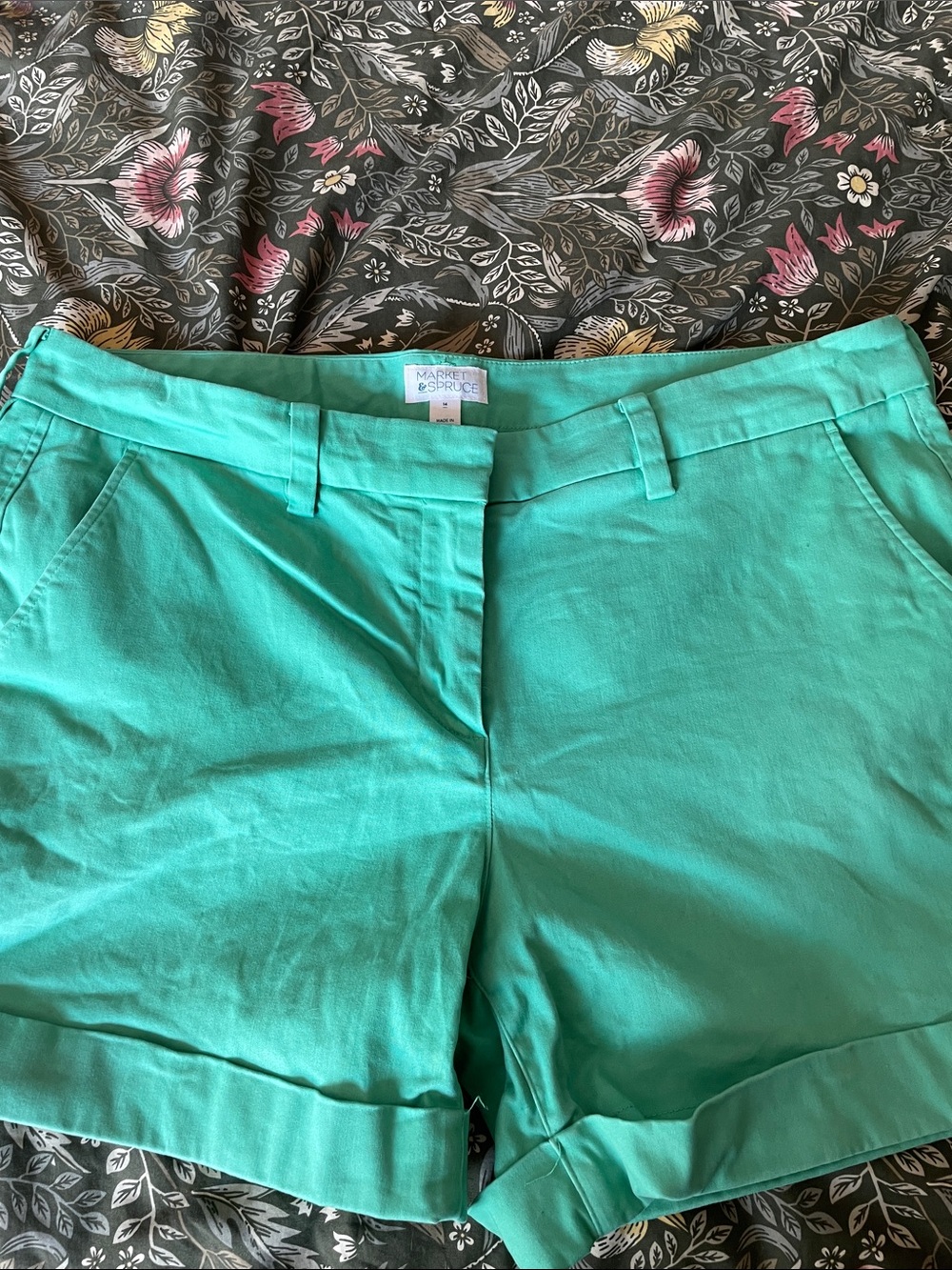 green shorts Market and Spruce